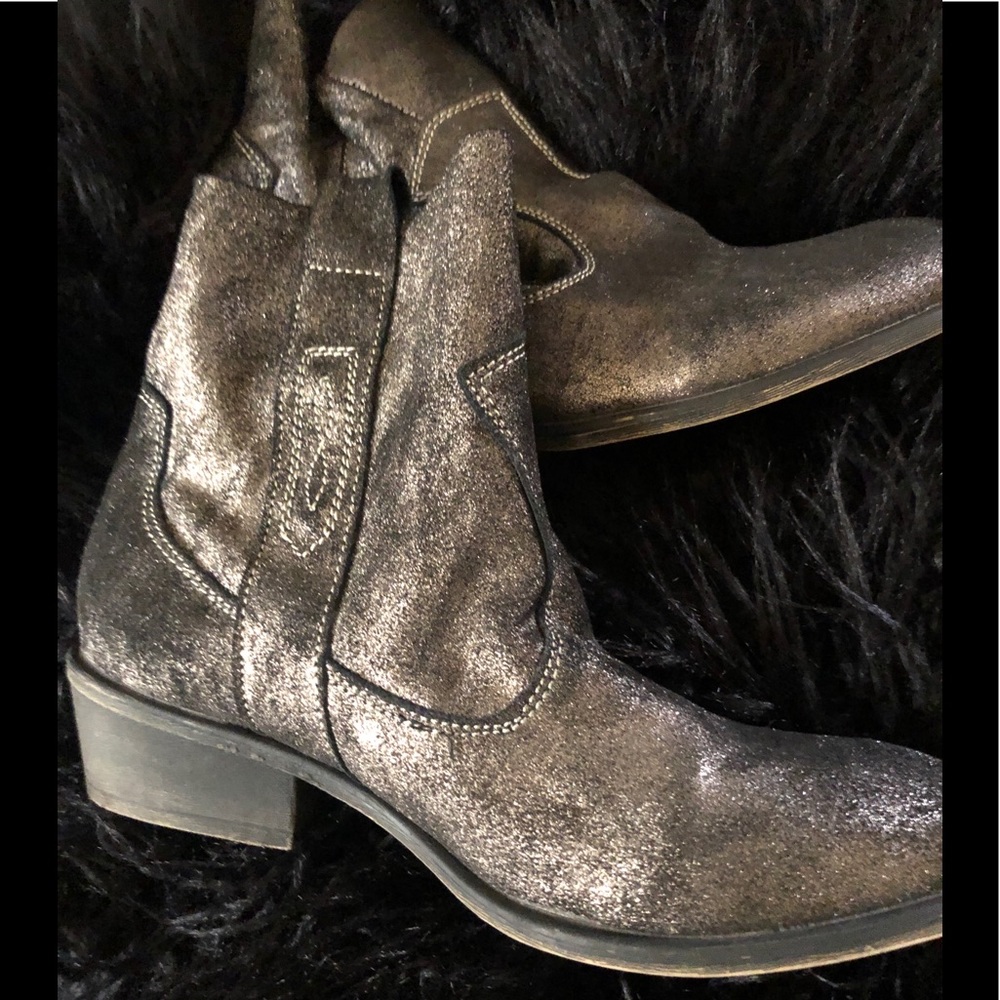 Women’s Charles by Charles David Boots
